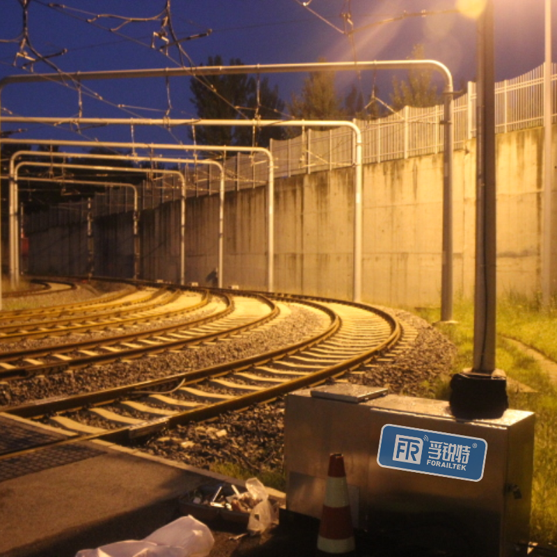 轨顶摩擦修正系统